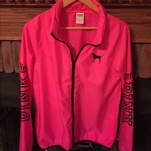 Feather weight wind breaker